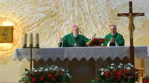ks. bp. Cyryl Klimowicz z Irkucka w 'odkupicielu'